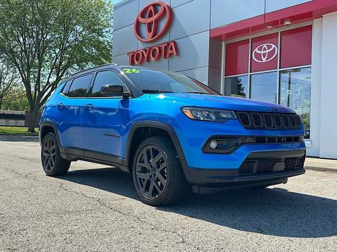Used 2026 Jeep Compass Limited AWD/4WD image 8