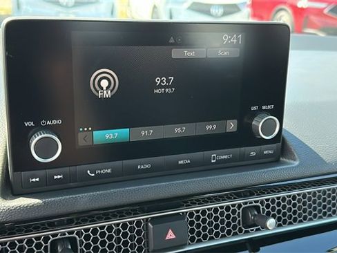 Used 2025 Honda Civic Sport image 15