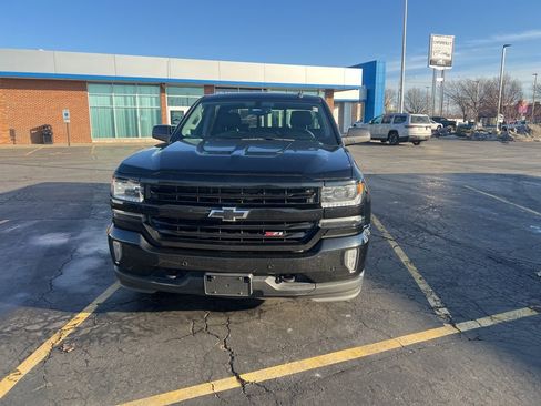 Used 2017 Chevrolet Silverado 1500 LTZ Z71 w/ LTZ Plus Package image 9