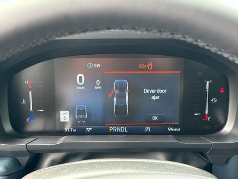 New 2025 Ford Maverick Lariat w/ 4K Tow Package image 7