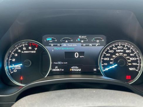 Certified 2018 Ford F150 Limited image 23