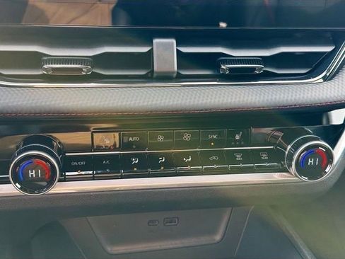 New 2026 Chevrolet Equinox RS w/ Safety and Technology Package image 20