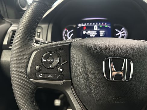 Used 2023 Honda Passport EX-L image 12