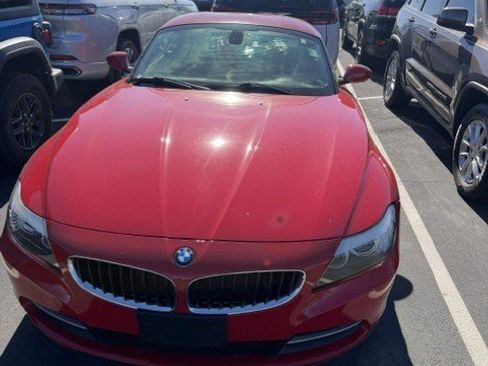 Used 2011 BMW Z4 sDrive30i RWD image 3