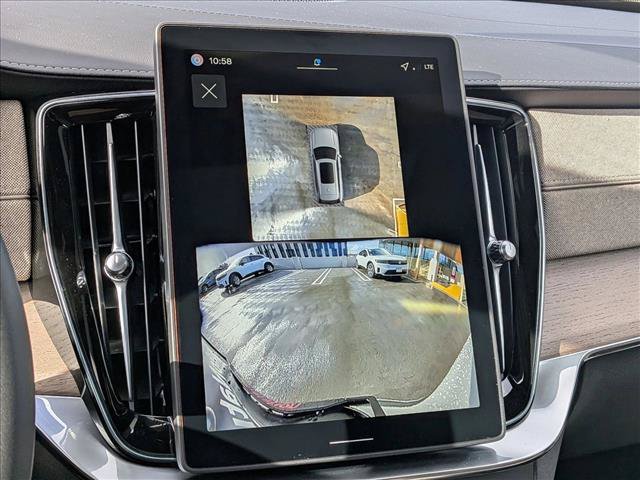 New 2026 Volvo XC90 T8 Plus w/ Protection Package Premier AWD/4WD image 15