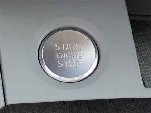 Used 2021 Audi Q5 2.0T Premium image 30