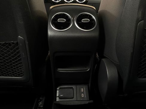 Used 2025 Mercedes-Benz GLA 250 image 14