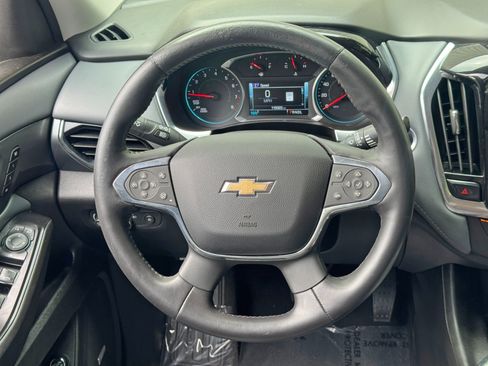 Used 2019 Chevrolet Traverse Premier AWD/4WD image 21