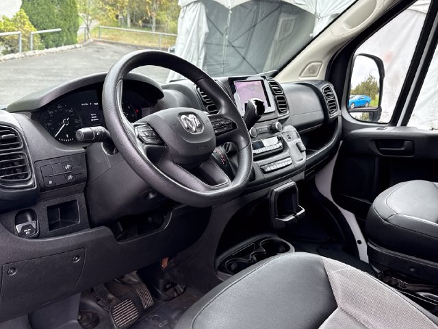 Used 2025 RAM ProMaster 2500 w/ Convenience Group FWD image 15