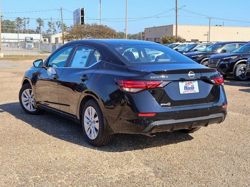 New 2025 Nissan Sentra S image 2
