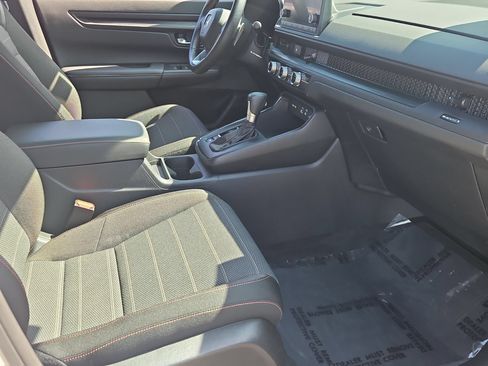 Used 2025 Honda CR-V Sport image 26