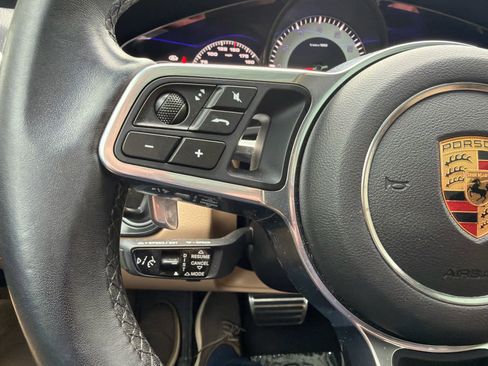 Certified 2023 Porsche Cayenne S AWD/4WD image 13