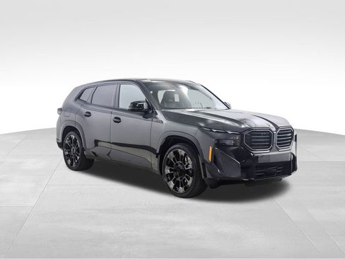 New 2026 BMW XM Label Red image 8