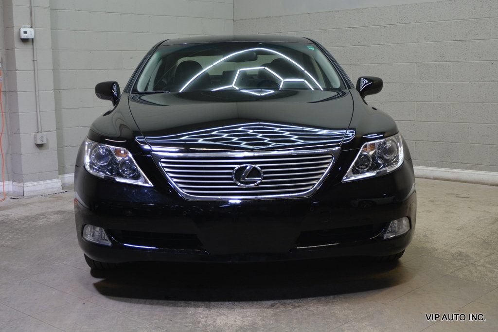 Used 2007 Lexus LS 460 RWD image 5