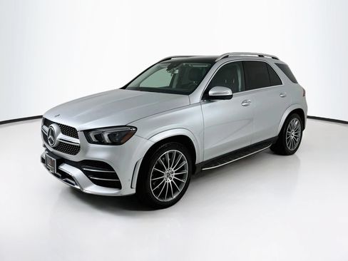 Used 2020 Mercedes-Benz GLE 350 4MATIC image 3