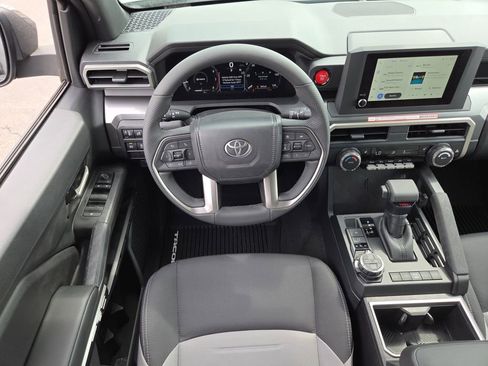 New 2026 Toyota Tacoma TRD Off-Road AWD/4WD image 4