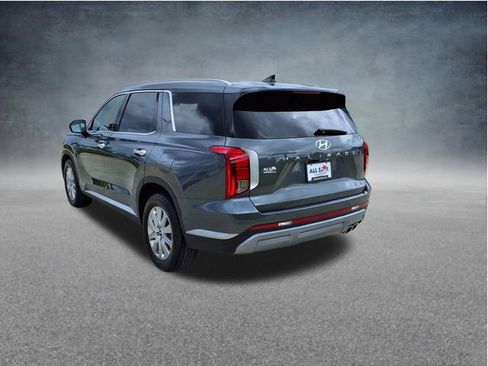 Used 2025 Hyundai Palisade SEL FWD image 6