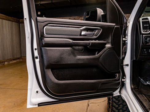 Used 2022 RAM 1500 Big Horn image 32