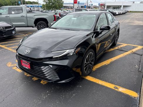 New 2026 Toyota Camry XLE FWD image 4