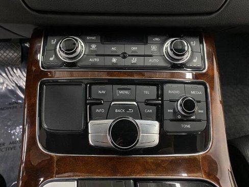 Used 2013 Audi A8 3.0T AWD/4WD image 32
