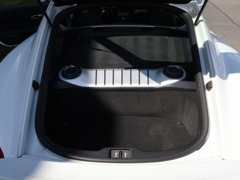 Used 2016 Porsche Cayman image 30