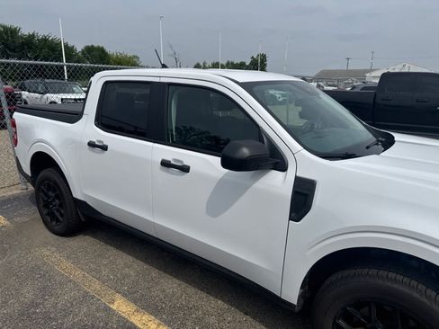 Used 2024 Ford Maverick XL FWD image 8
