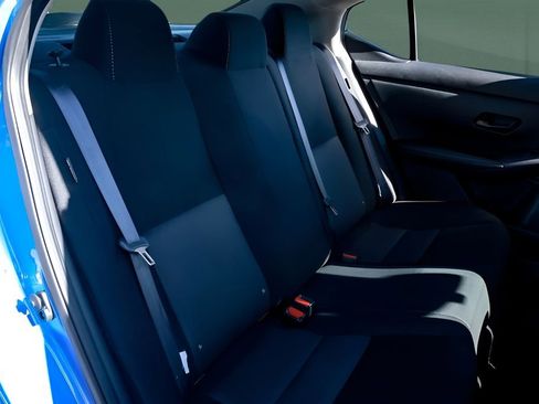 Used 2025 Nissan Sentra SV image 14