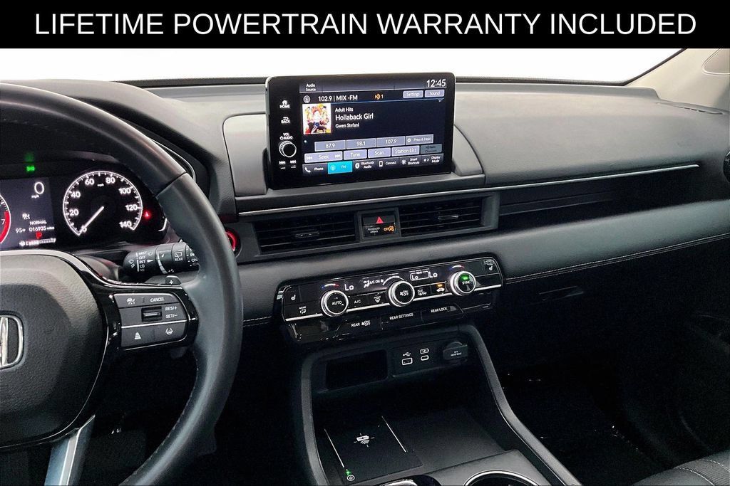 Used 2025 Honda Pilot EX-L image 8