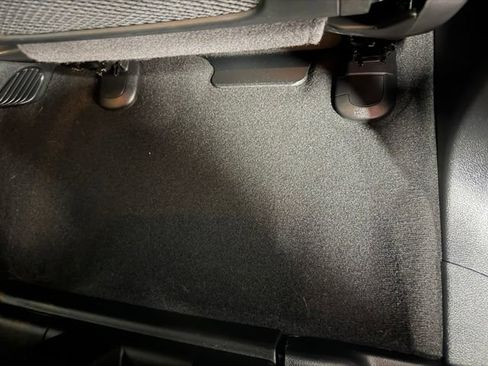 Used 2022 Dodge Durango Citadel RWD image 29