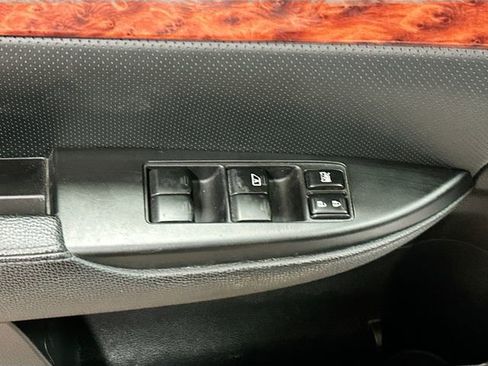 Used 2012 Subaru Legacy 3.6R Limited w/ Popular Pkg 2 image 17