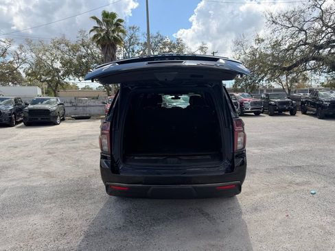 Used 2021 Chevrolet Suburban RST w/ Luxury Package image 38