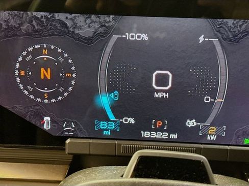 Used 2024 GMC Hummer EV 2X image 15