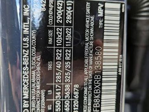 Certified 2024 Mercedes-Benz GLE 63 AMG S image 25