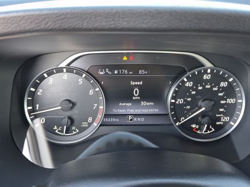Used 2023 Nissan Frontier SV w/ Midnight Edition Package RWD image 32