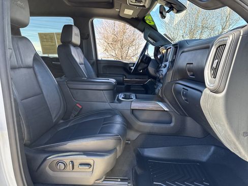 Used 2020 Chevrolet Silverado 3500 High Country w/ Z71 Off-Road Package image 20