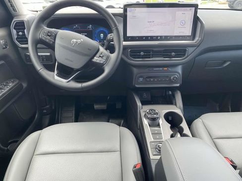 New 2025 Ford Bronco Sport Badlands image 9