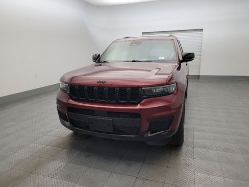 Used 2021 Jeep Grand Cherokee L Altitude image 15
