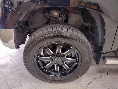 Used 2015 Toyota Tundra 1794 Edition image 6