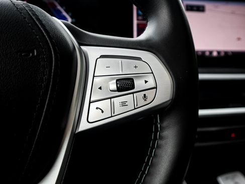 Used 2025 BMW ALPINA XB7 AWD/4WD image 20