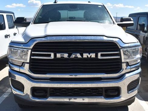 Used 2021 RAM 2500 Big Horn AWD/4WD image 2