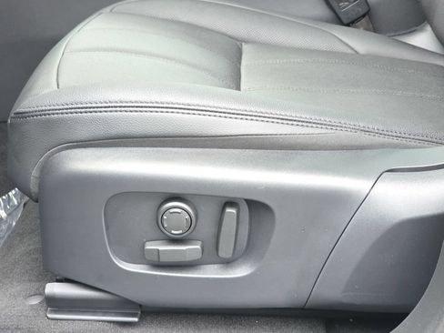 New 2026 Land Rover Range Rover Evoque S AWD/4WD image 30