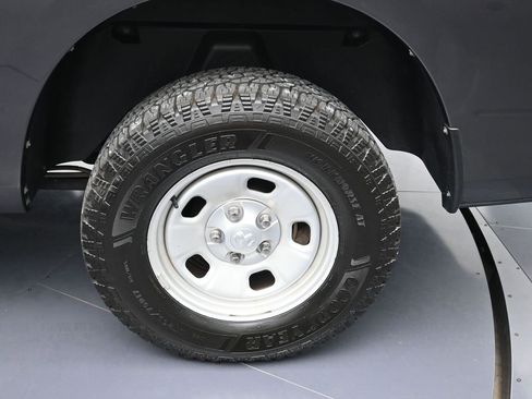 Used 2016 RAM 1500 Tradesman w/ Popular Equipment Group image 9