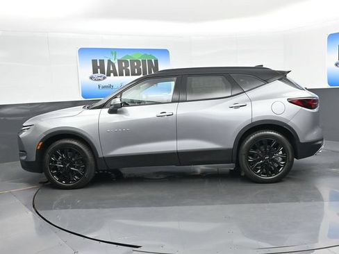 New 2026 Chevrolet Blazer LT w/ LPO, Black Sport Package FWD image 2