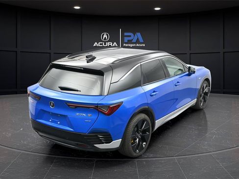 Certified 2024 Acura ZDX Type S AWD/4WD image 33