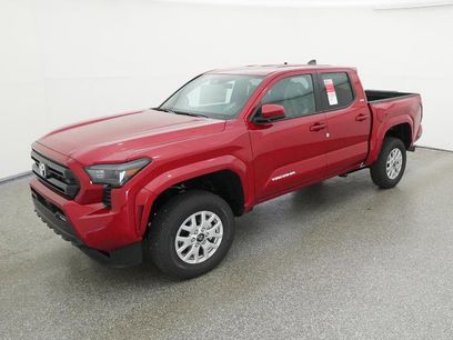 New 2025 Toyota Tacoma SR5