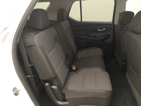 Used 2019 Chevrolet Traverse LT FWD image 19