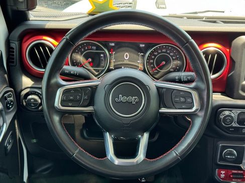 Used 2020 Jeep Gladiator Rubicon w/ Trailer Tow Package AWD/4WD image 8