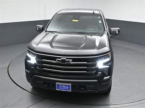 Used 2026 Chevrolet Silverado 1500 High Country w/ Midnight Edition image 40