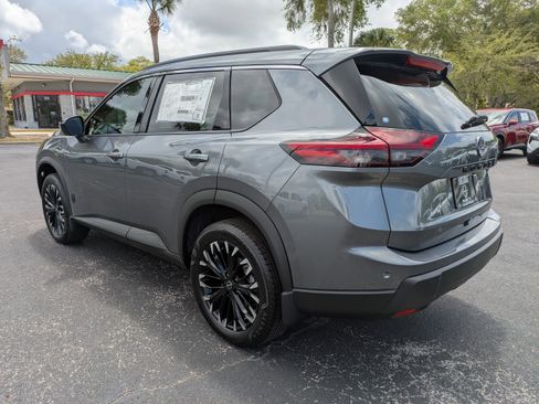 New 2026 Nissan Rogue SV FWD image 6