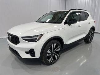 New 2025 Volvo XC40 B5 Plus w/ Protection Package Premier image 1